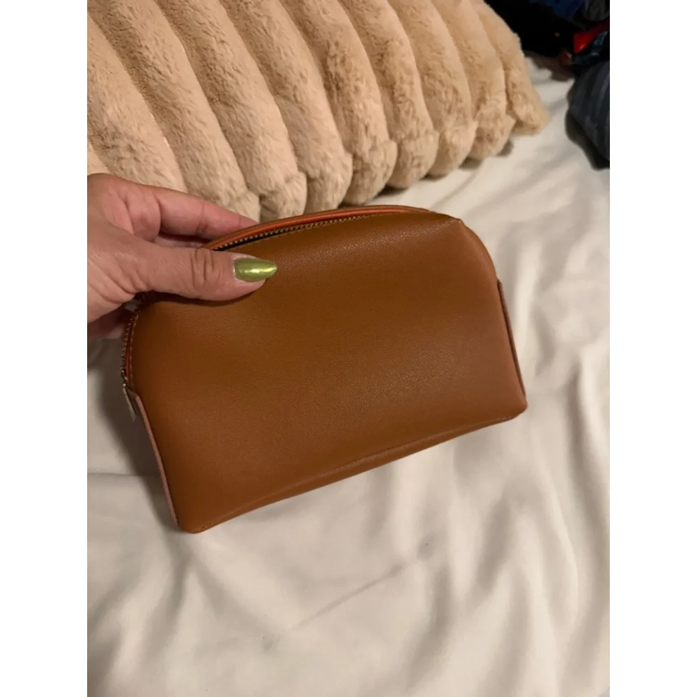 NWOT Missoni Pouch, Interior Multicolored Chevron Pattern, Tan